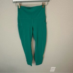 Lululemon Align High Rise Tights with Pockets 25” - Size 4 - Vibrant Green